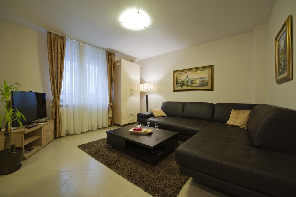 Apartments Jevtic Belgrad Pokój zdjęcie